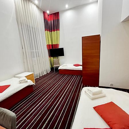 Hotel Kalyna Kharkiv Exterior photo